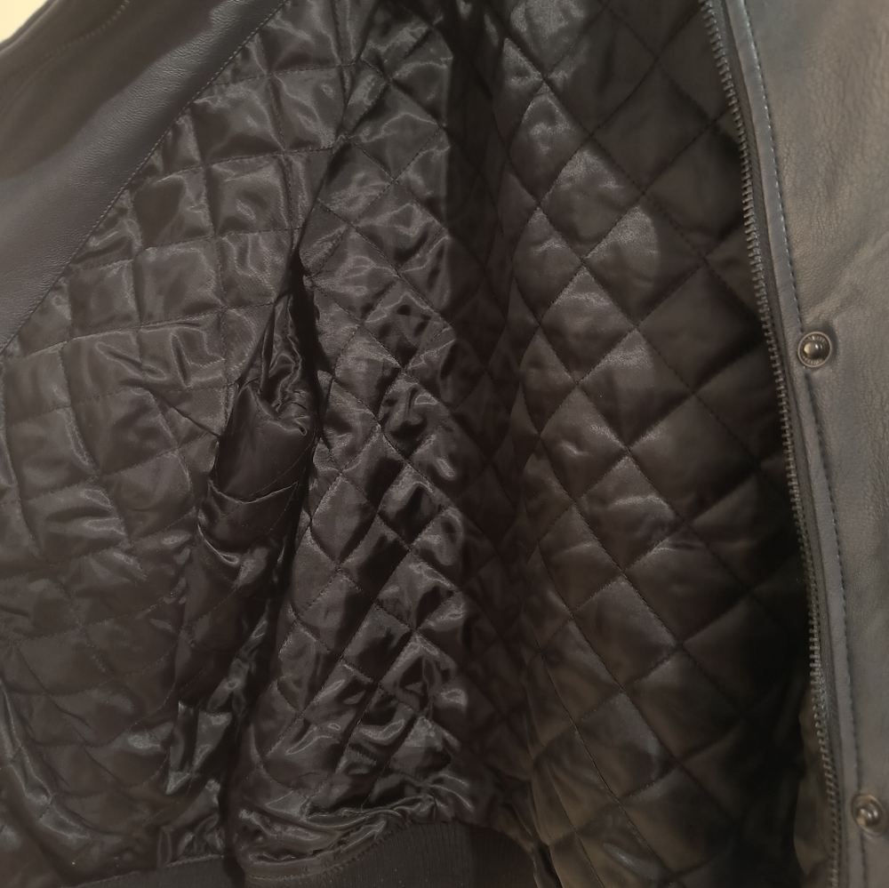 Levi's Women's Mixed Media Varisty Bomber Jacket - Picture 5 of 8
